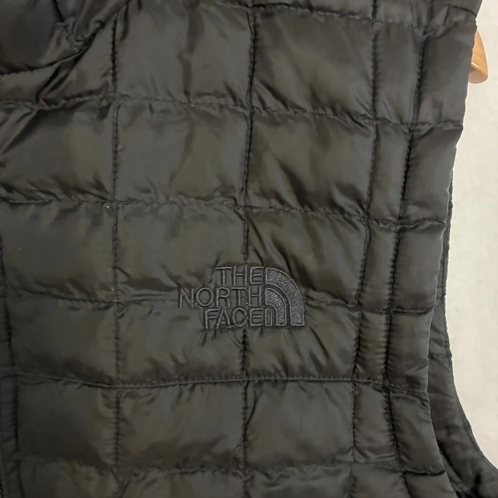 North Face Thermoball Eco Vest Men's Size M Black Quilted Outdoor Gorpcore Hike